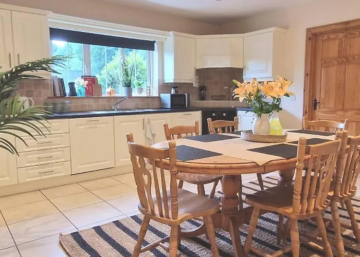 別荘 The 5 Bedrooms