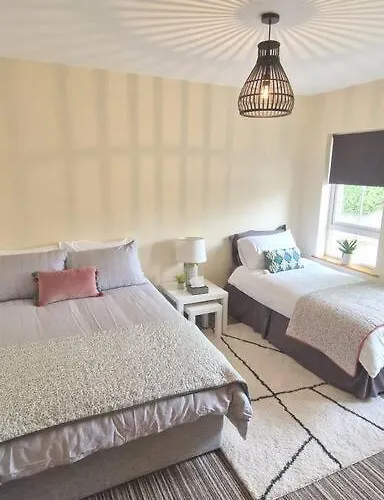 The 5 Bedrooms Дом отдыха Киллибегс