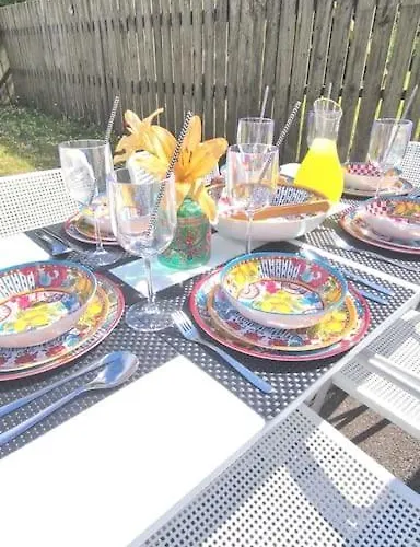 別荘 The 5 Bedrooms キリーベグス